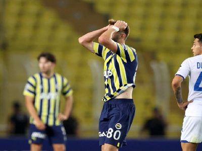 Fenerbahçe Slovacko maçı ne zaman ve hangi kanalda olacak? Fenerbahçe Slovacko maçı şifresiz olacak mı?
