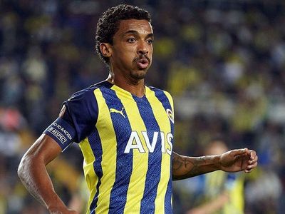 Fenerbahçe Teknik Direktörü Vitor Pereira'dan Luiz Gustavo Kararı!