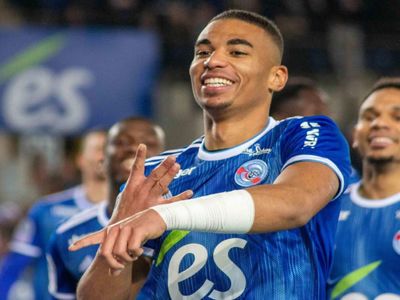 Fenerbahçe üçüncü transferi yapıyor: Alexander Djiku kimdir, nereli ve kaç yaşında? Djiku Fenerbahçe’ye mi geliyor?