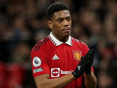 Fenerbahçe ve Galatasaray Anthony Martial’i transfer etmek için yarışacak!