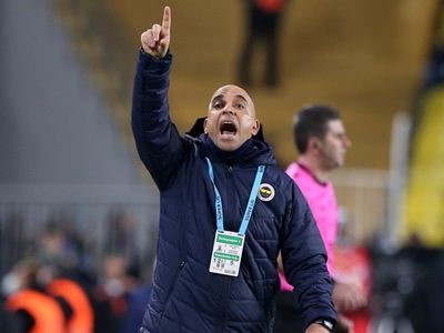 Fenerbahçe - Yeni Malatyaspor Maçının Ardından Zeki Murat Göle'den Dikkat Çeken Açıklamalar Geldi!