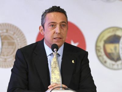 Fenerbahçe'de Ali Koç'tan Vitor Pereira ve Şampiyonluk Sözleri!