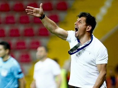 Fenerbahçe'de Emre Belözoğlu Ne Olacak?