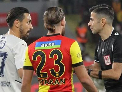Fenerbahçe'de İrfan Can Kahveci'nin Cezası Belli Oldu!