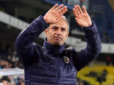 Fenerbahçe'de İsmail Kartal, futbolcularının son haftalarda sergilediği performansı öve öve bitiremedi. Kalan maçlardaki hedeflerini açıkladı