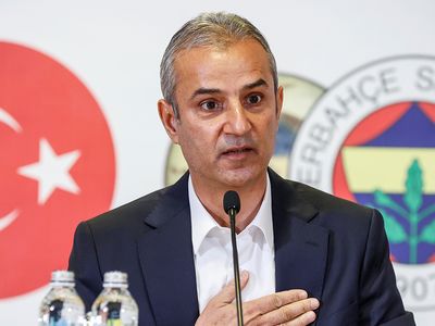 Fenerbahçe'de İsmail Kartal İmza Sürecinde Yaşananlar ve Takımdaki Durumu Açıkladı!
