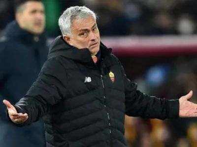 Fenerbahçe'de Mourinho Rüzgarı: İlk 11 Değişecek!
