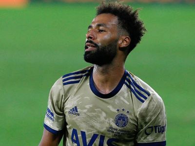Fenerbahçe'de Nazım Sangare Sakatlandı!