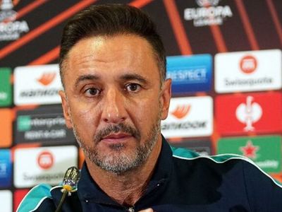 Fenerbahçe'de Vitor Pereira Antwerp Maçı Öncesinde Önemli Açıklamalarda Bulundu!