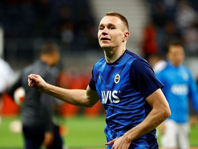Fenerbahçe'den Attila Szalai Hakkında Transfer Açıklaması!