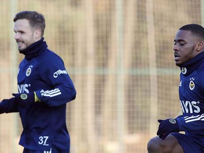 Fenerbahçeli Bright Osayi Samuel'e ülkesi Nijerya'dan milli davet geliyor!