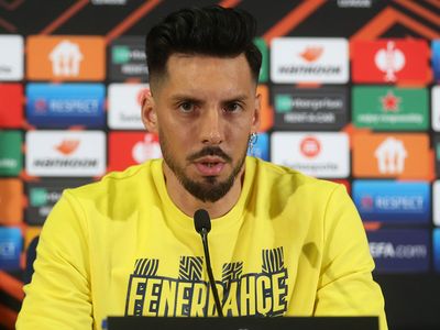 Fenerbahçeli Jose Sosa'dan Frankfurt Maçı Öncesi Çarpıcı Açıklamalar!