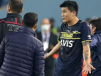 Fenerbahçeli Kim Min-Jae, Trabzonspor Maçında Gördüğü Kırmızı Kart İle İlgili Ses Getiren Açıklamalar Yaptı!