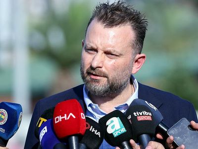 Fenerbahçeli Selahattin Baki'den Trabzonspor Derbisi Öncesi Açıklamalar!
