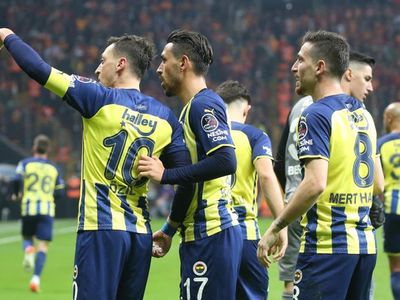 Fenerbahçeli Yıldız Mesut Özil, Galatasaray Derbisinin Ardından Açıklamalarda Bulundu