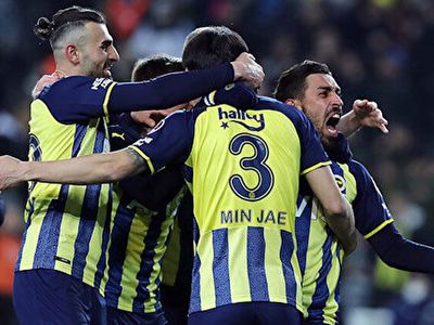 Fenerbahçe'nin bu sezon Süper Lig'de gol attığı dakikalar dikkat çekiyor!