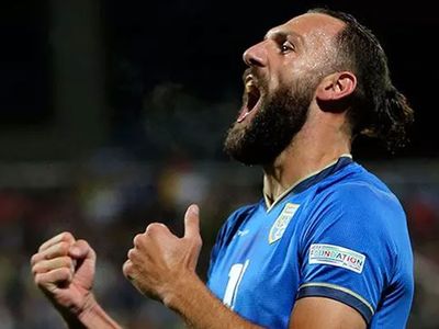 Fenerbahçe'nin eski futbolcusu Vedat Muriqi attığı gollerle Kosova'ya galibiyeti getirdi!