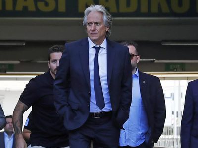 Fenerbahçe’nin yeni teknik direktörü Jorge Jesus önümüzdeki sezon Süper Lig’de şampiyonluk hasretlerine son vermek istediklerini söyledi