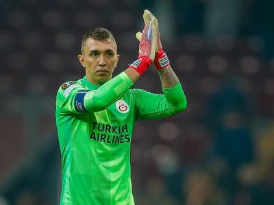 Fernando Muslera'dan Ertaç Özbir Yorumu!