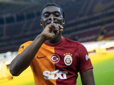 FIFA'dan Galatasaray'a ceza