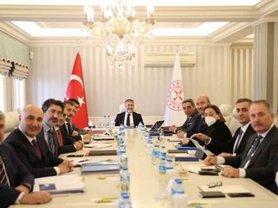 Finansal İstikrar Komitesi toplandı, kritik Ukrayna açıklamaları ve kripto varlıklara yönelik düzenlemeler!