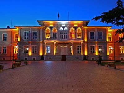 'Fırtına' uyarısı eğitime engel oldu: O ilçede okullar tedbir amacıyla tatil edildi!