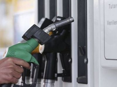Fiyatlar takip edilemiyor: Akaryakıta yeni bir zam daha! 15 Ekim 2022 akaryakıt fiyatları