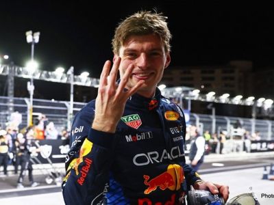 Formula 1'de şampiyon Verstappen!