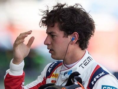 Formula 2 sporcumuz Cem Bölükbaşı beyin sarsıntısı geçirdi!