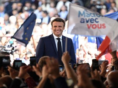 Fransa halkı Macron’a sağ gösterdi sol vurdu: İkinci turda da galip gelemedi