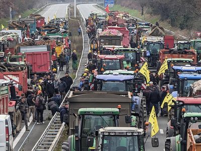 Fransa'daki eylem can aldı: Trafik kazası sonucu 1 kişi hayatını kaybetti