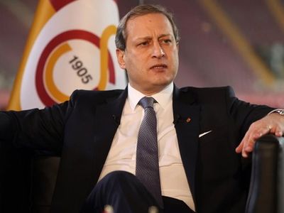 Galatasaray Başkanı Burak Elmas, Fenerbahçe derbisini değerlendirdi!
