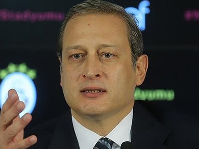 Galatasaray Başkanı Burak Elmas Fenerbahçe Mağlubiyetinin Ardından Konuştu!
