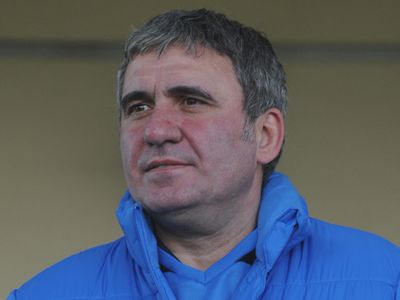 Galatasaray efsanesi Gheorghe Hagi'den Barcelona maçı hakkında kritik yorum!