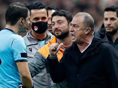 Galatasaray - Fenerbahçe Derbisinde Fatih Terim'in Halil Umut Meler'e Söylediği Sözler Ortaya Çıktı!
