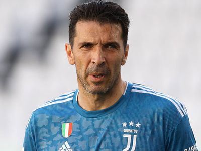 Galatasaray Gianluigi Buffon'u İstiyor!