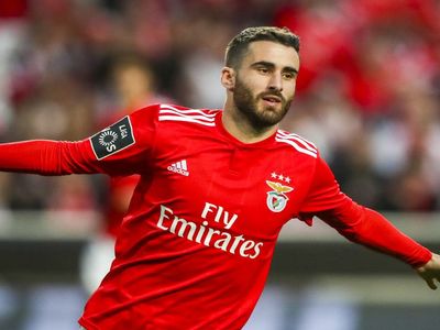 Galatasaray ile Fenerbahçe peşine düşmüştü: Rafa Silva’nın yeni adresi belli oldu