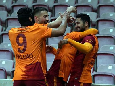 Galatasaray Kritik 3 Puanı Almayı Başardı