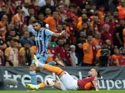 Galatasaray maçında sakatlanmıştı: Trabzonspor’a Trezeguet’den kötü haber