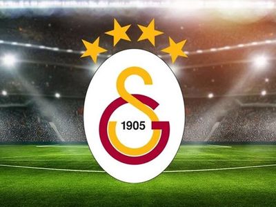 Galatasaray onunla yollarını ayırdı: Maç sonu taraftarla tartışmıştı