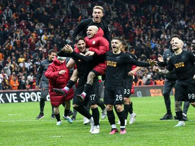 Galatasaray rakip tanımadan devam ediyor: Okan Buruk tüm zamanların en iyisi oldu