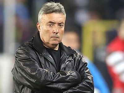 Galatasaray Teknik Direktörü Domenec Torrent'in Fenerbahçe derbisini kaybetmesi sonrası kulüpte şansı kalmadı!