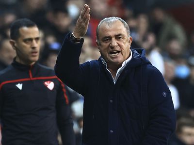 Galatasaray Teknik Direktörü Fatih Terim'den Mostafa Mohamed'e Sert Tepki!
