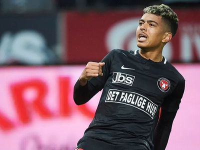 Galatasaray transferde gözüne Evander'i kestirdi!