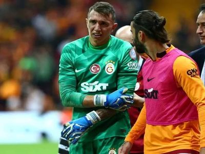 Galatasaray’a Bayern Münih maçı öncesi kötü haber: Muslera’nın oynayıp oynamayacağı belli oldu
