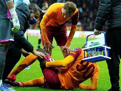 Galatasaray'a Mbaye Diagne'den Kötü Haber!