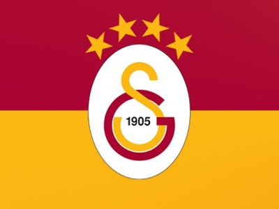 Galatasaray'da Bartuğ Elmaz Kadro Dışı Bırakıldı!