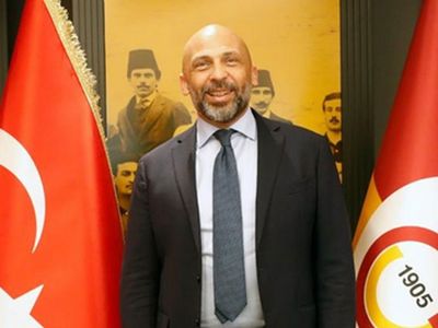 Galatasaray'da Burak Elmas yönetiminde görev alan Luis Campos ve Pasquale Sensibile'nin 3 aylık maliyeti gündem oldu!
