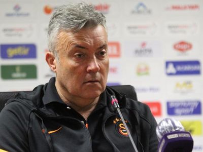 Galatasaray'da Domenec Torrent Gaziantep karşısında aldıkları mağlubiyet sonrası Gomis hakkında konuştu