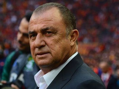 Galatasaray'da Fatih Terim, Beşiktaş Derbisinden Önce Oyuncularıyla Özel Görüşme Yaptı!
